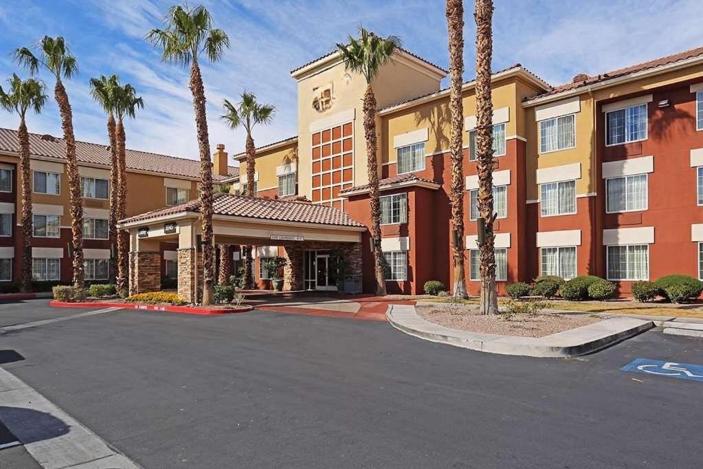 Mainstay Suites Las Vegas Convention Center Екстериор снимка