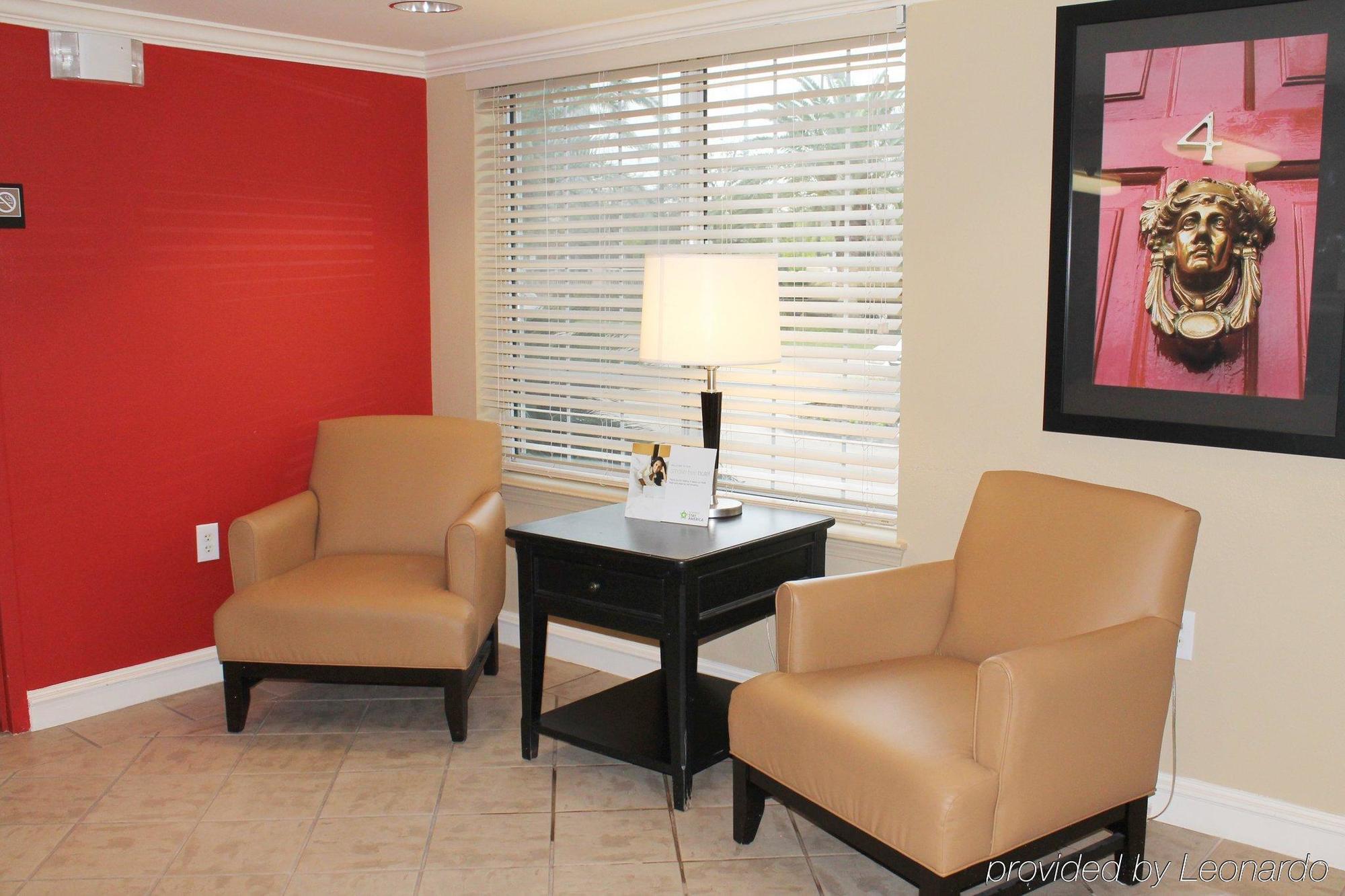 Mainstay Suites Las Vegas Convention Center Екстериор снимка